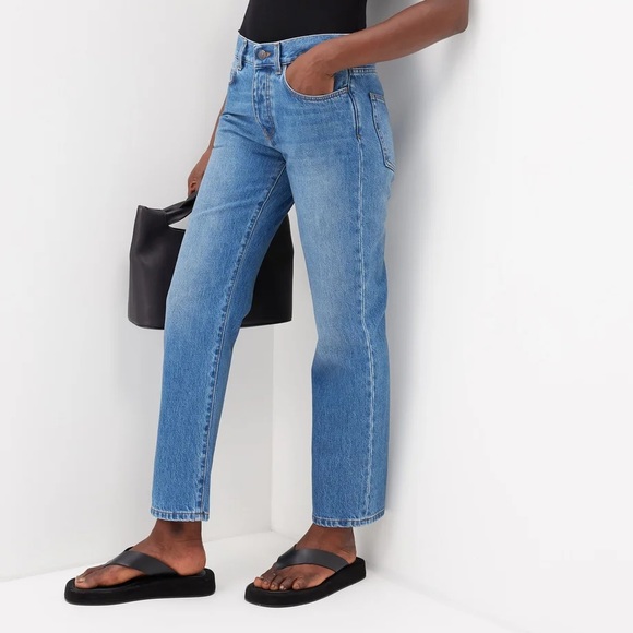 Sold NWT The Row Goldin Jeans, size 4 - Picture 2 of 14